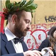 Studi comunicazione?
Vuoi utilizzare al meglio i social! 
Lavori al pubblico e vuoi migliorare tue performance?
Scrivimi!